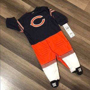 NWT Official NFL Chicago Bears uniform onesie
